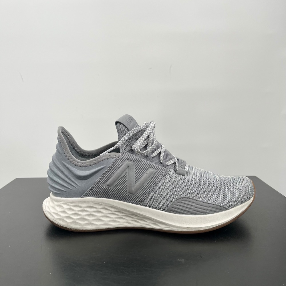 New Balance Fresh Foam Roav Women Size 9 Grey WROAVKG Running Shoes